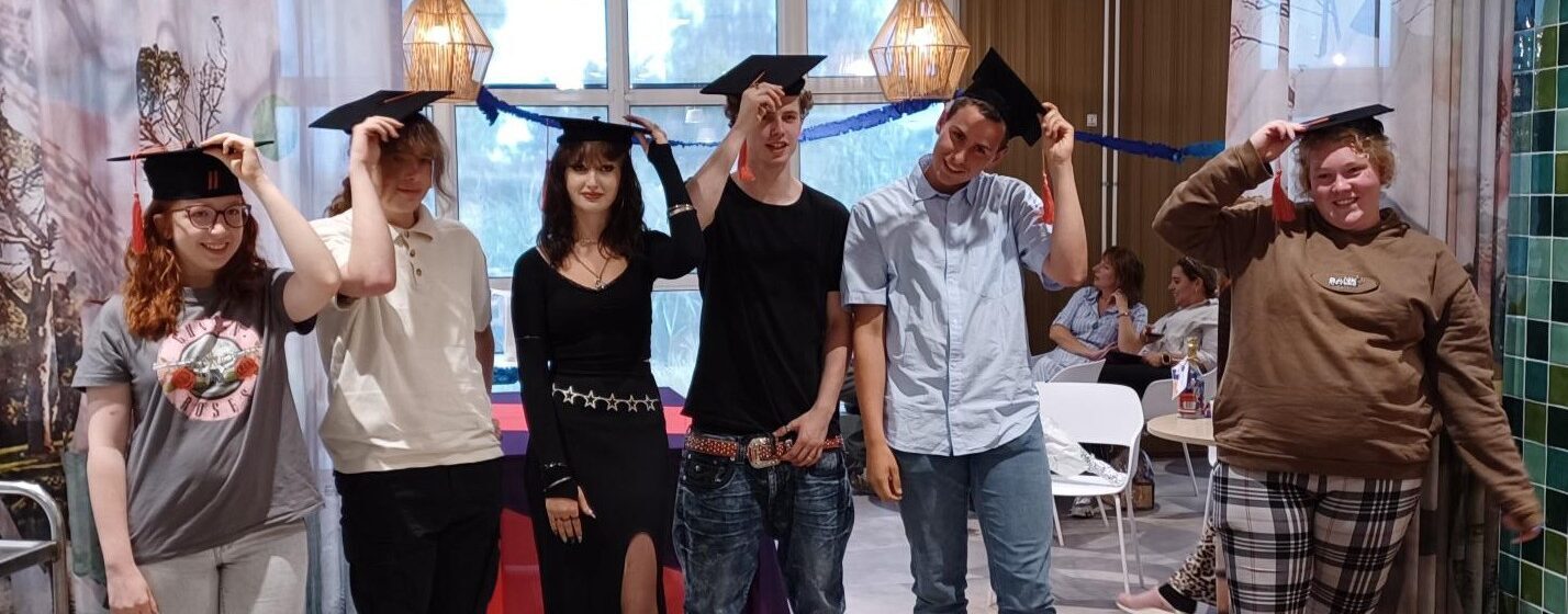 7 studenten geslaagd voor School@Work van Promen
